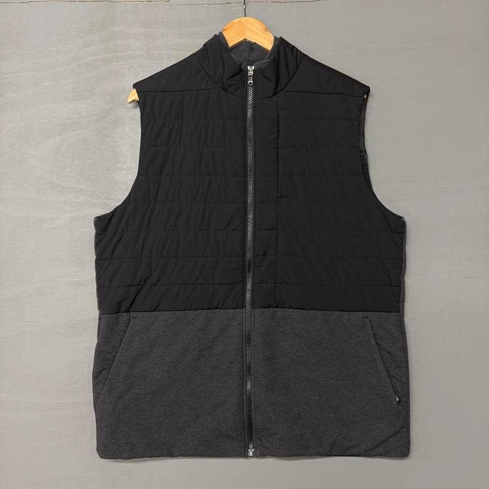 Lululemon Hybrid Performance Quilted Vest Black Gray Full Zip Mock Neck XL